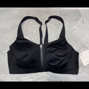 VS incredible knockout ultra max sports bra 36D